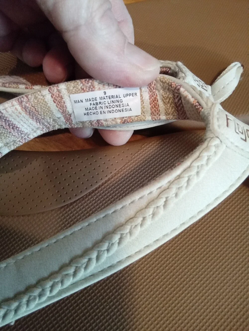 Flojos Size 9 White Fabric Thong Strap & Supportive Beige Memory Foam Footbed